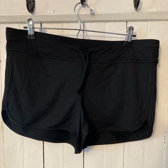 Athleta Shorts Athleta Black Shorts Poshmark